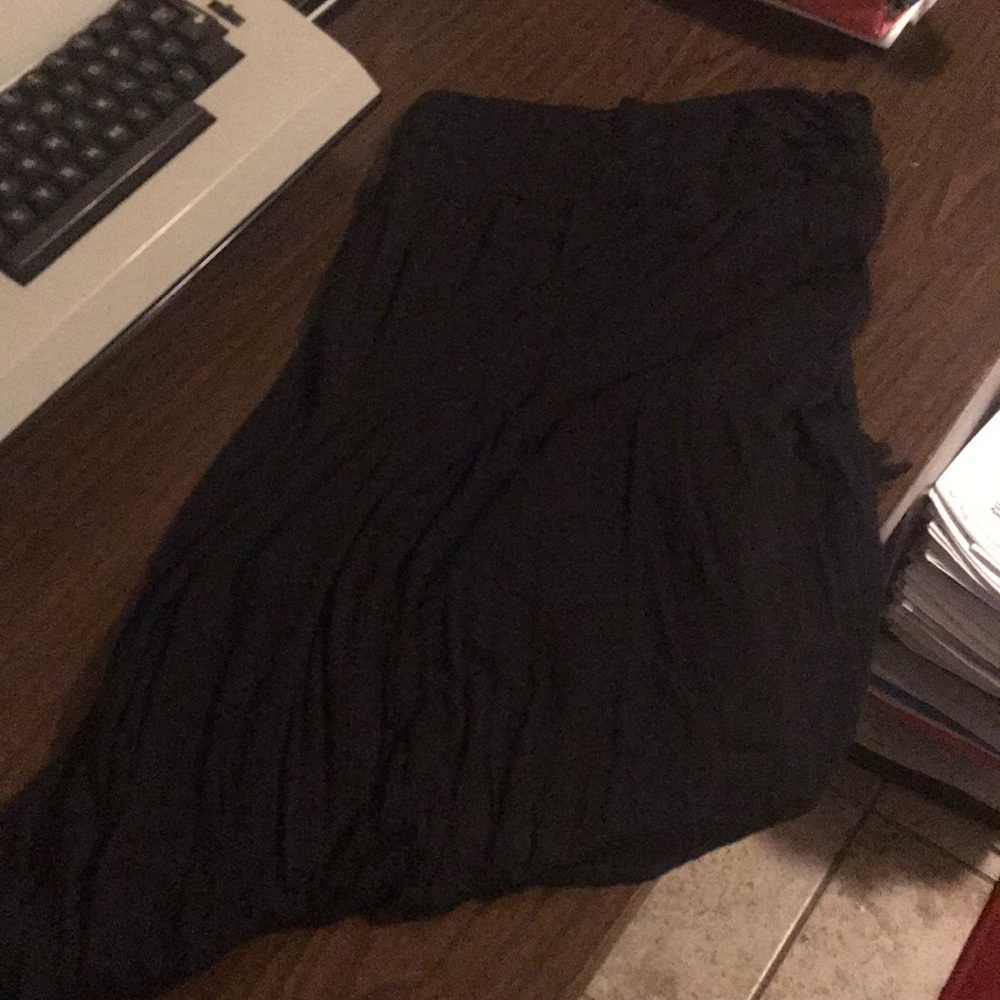 Black maxi skirt with slit